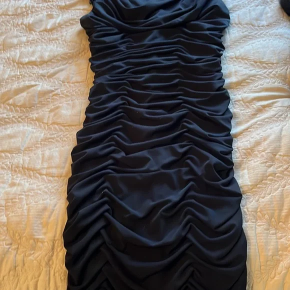 Calvin Klein low-cut ruched dress Calvin Klein size 10 beaded - Picture 8 of 8